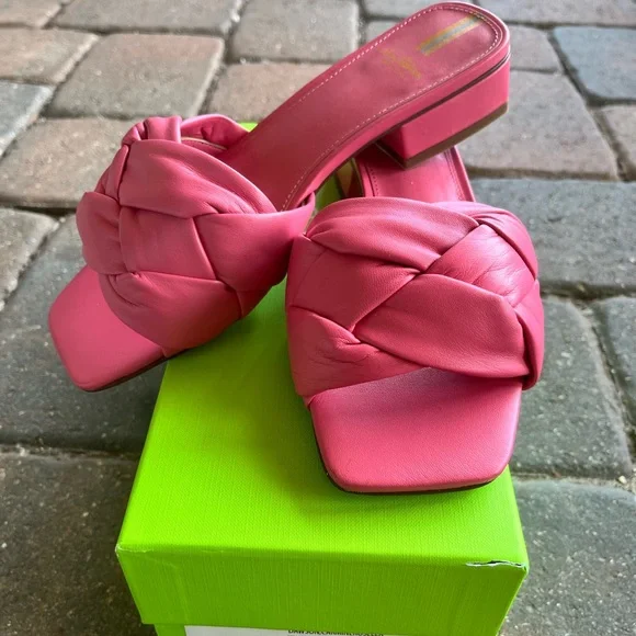 NWT Sam Edelman sandals size 7 - Picture 1 of 4